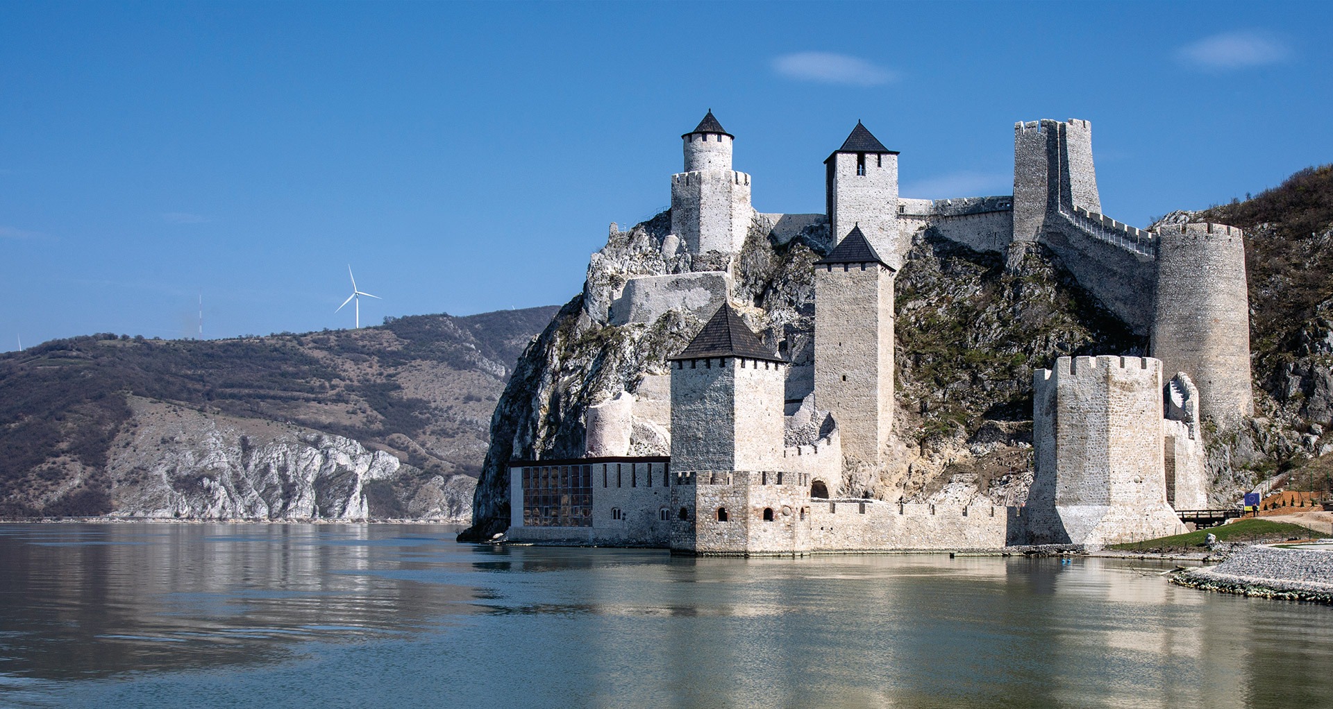 Stunning Serbian beauty, castles and fortresses