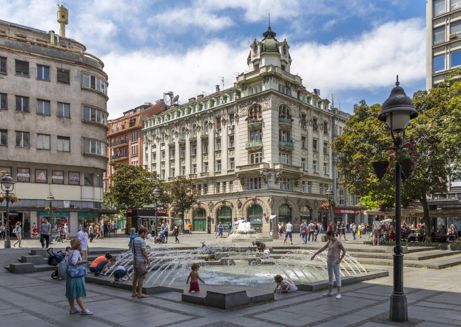 Belgrade City Center Knez Mihailova, the main pedestrian street in Belgrade, ideal for city tours and city breaks on Belgrade Day Trips